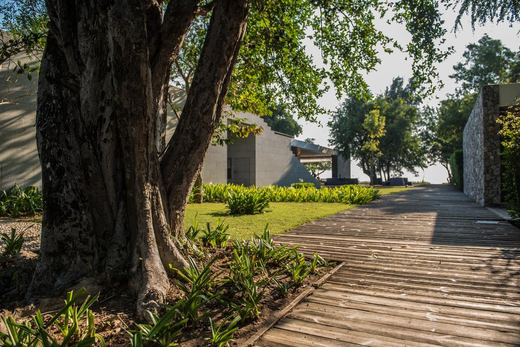 Tolani Resort Kui Buri Prachuap Khiri Khan Luaran gambar